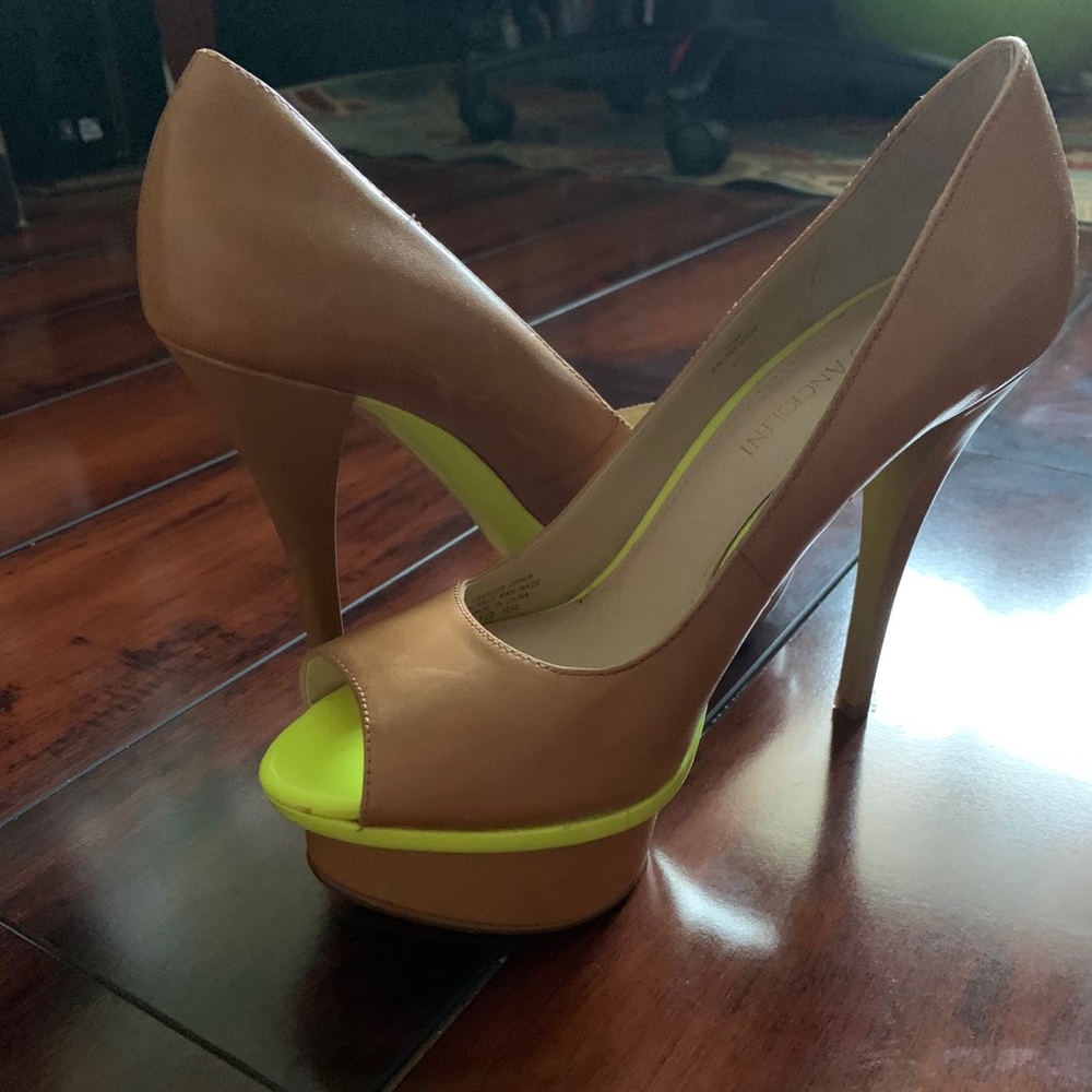 Enzo Angiolini heels size 7.5